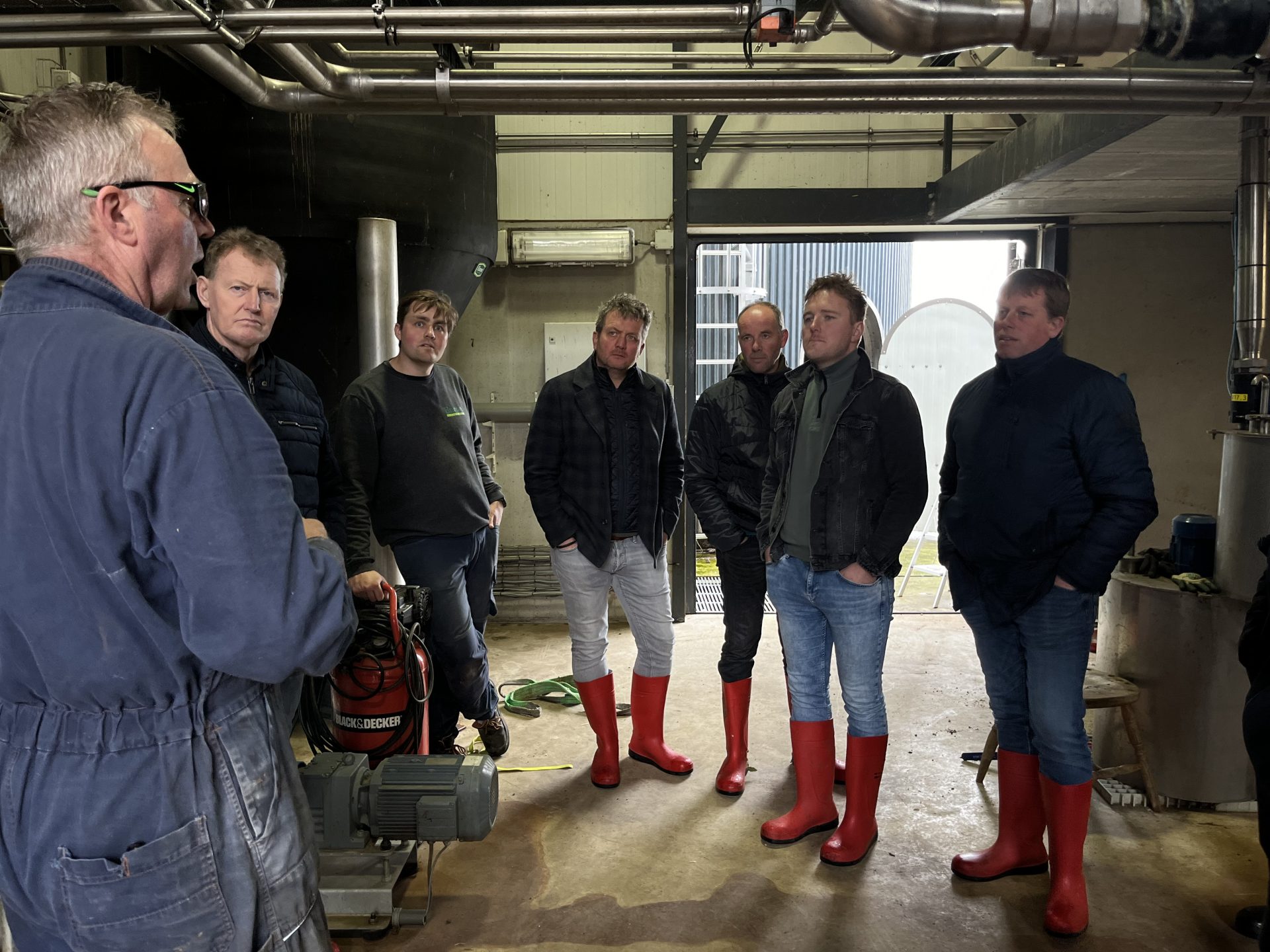 Boeren uit Deventer zetten koeienpoep om in groengas